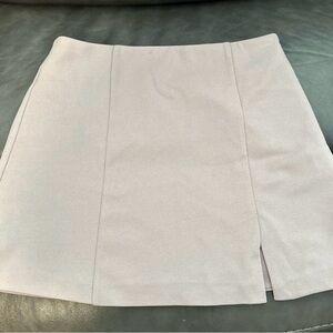 Elegant Pale Purple Skirt